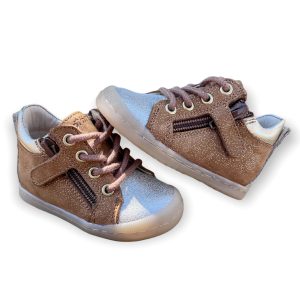 Zipino camel or