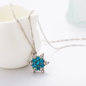 Pendentif en forme de flocon de neige Zircon