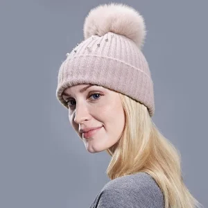 PomPerla: Bonnet Avec Perles Pompom et Strass